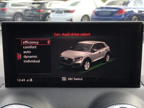 Audi Q2 TFSI CoD S line - U1461