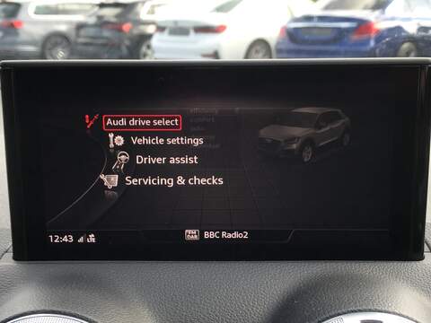 Audi Q2 TFSI CoD S line - U1461