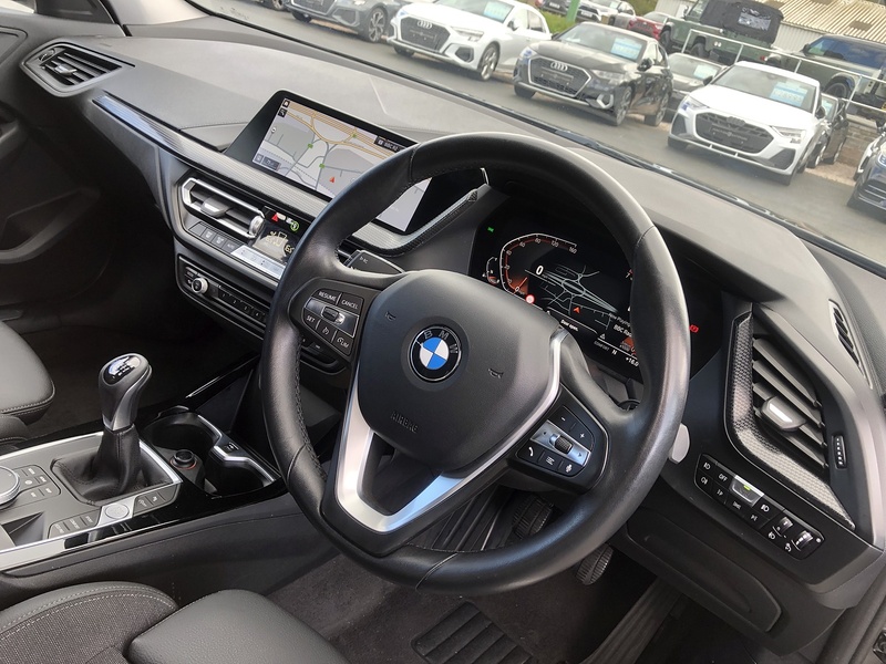 BMW 1 Series 118i Sport - U1500