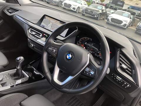 BMW 1 Series 118i Sport - U1500