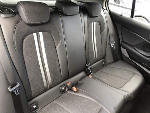 BMW 1 Series 118i Sport - U1500