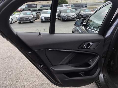 BMW 1 Series 118i Sport - U1500