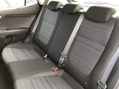 Kia Stonic T-GDi 2 - U1542