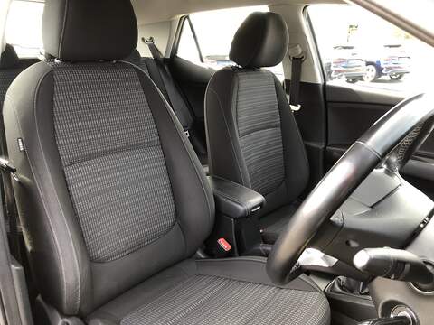 Kia Stonic T-GDi 2 - U1542