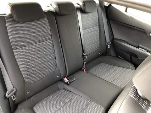 Kia Stonic T-GDi 2 - U1542