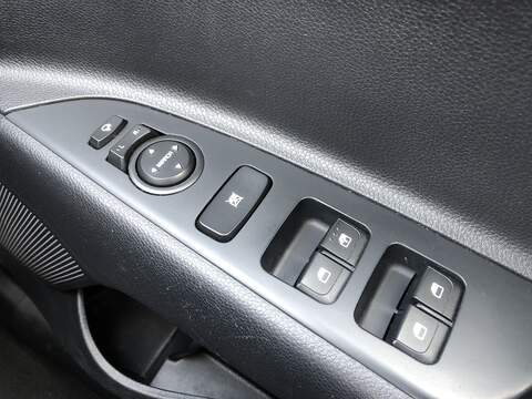 Kia Stonic T-GDi 2 - U1542