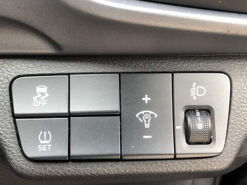 Kia Stonic T-GDi 2 - U1542