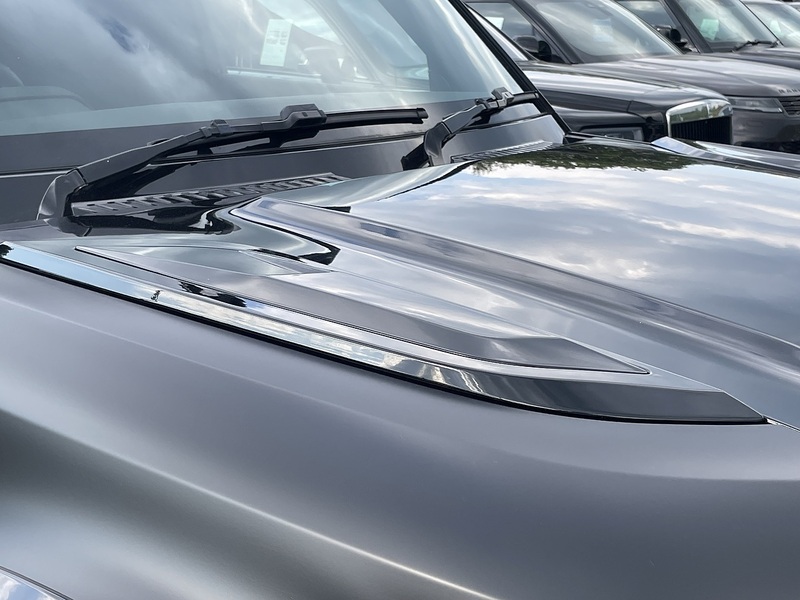 Land Rover Defender 90 D200 MHEV - U1552