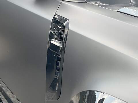 Land Rover Defender 90 D200 MHEV - U1552