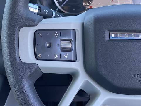 Land Rover Defender 90 D200 MHEV - U1552