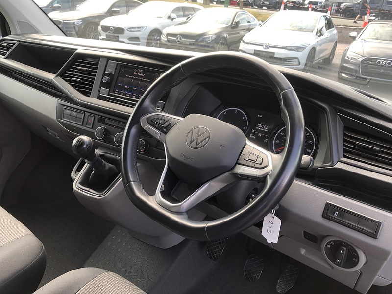 Volkswagen Transporter TDI T28 Highline - U1571