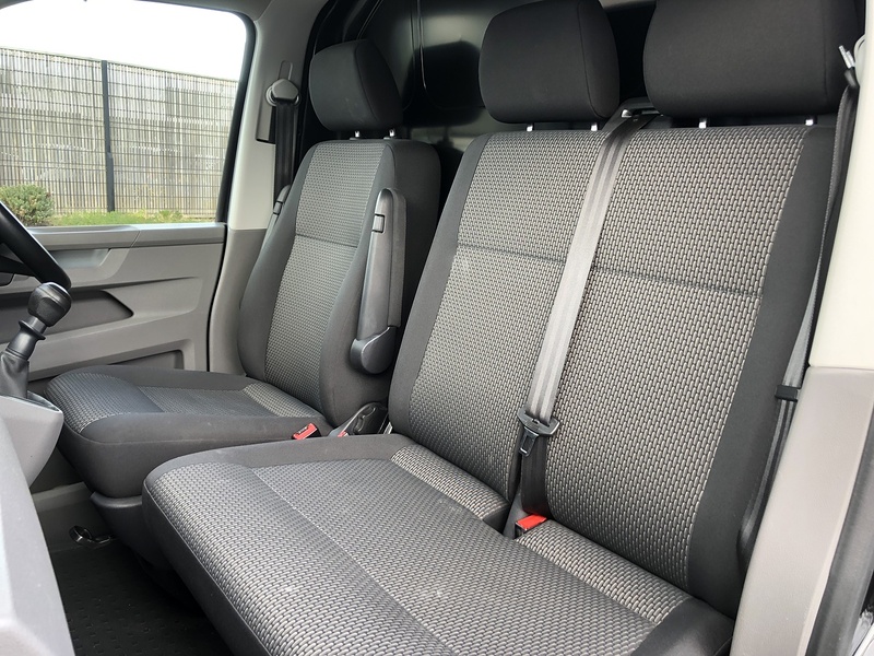 Volkswagen Transporter TDI T28 Highline - U1571