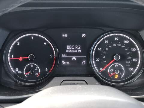 Volkswagen Transporter TDI T28 Highline - U1571