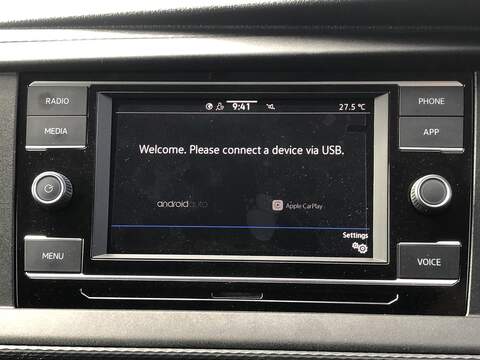 Volkswagen Transporter TDI T28 Highline - U1571