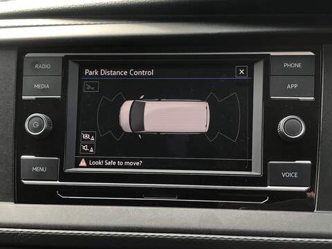 Volkswagen Transporter TDI T28 Highline - U1571