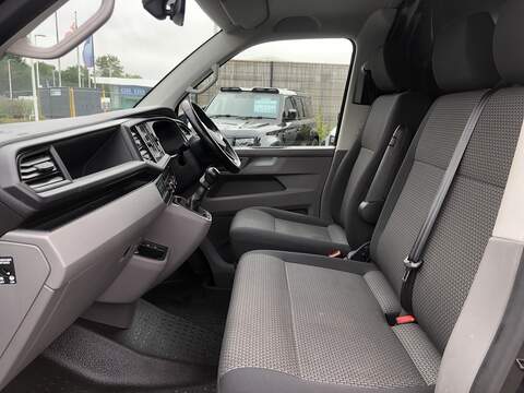 Volkswagen Transporter TDI T28 Highline - U1572