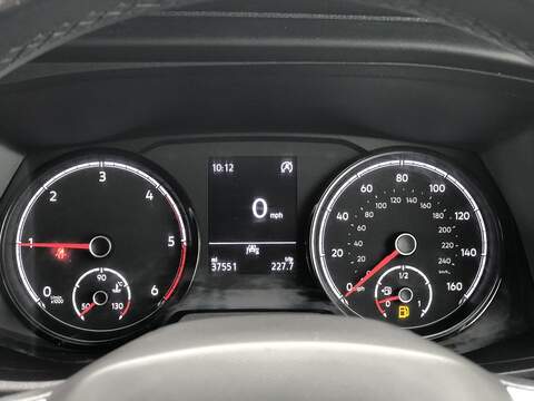 Volkswagen Transporter TDI T28 Highline - U1572