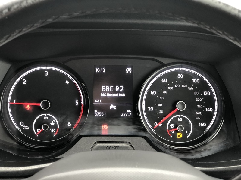 Volkswagen Transporter TDI T28 Highline - U1572