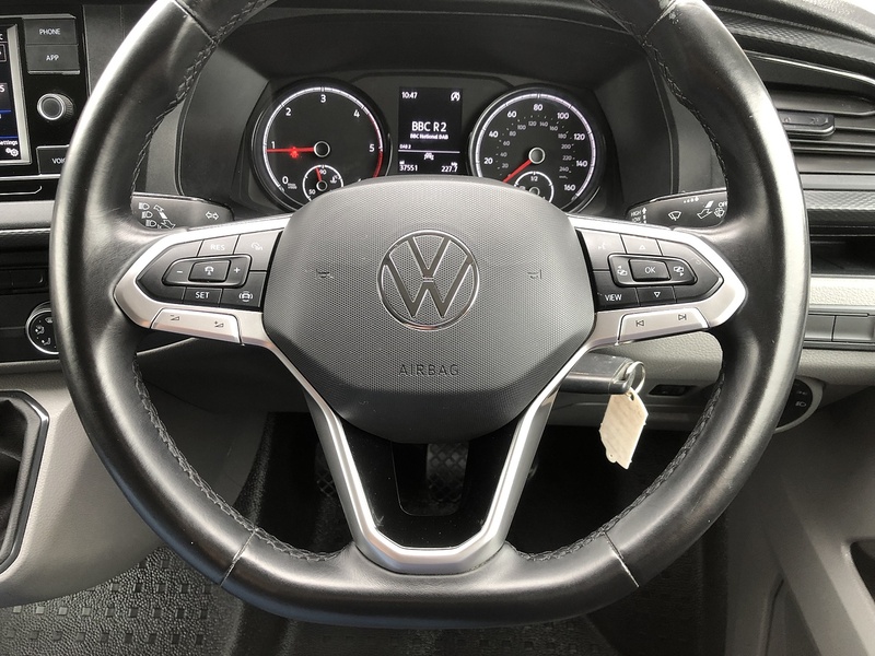 Volkswagen Transporter TDI T28 Highline - U1572