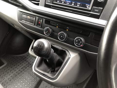Volkswagen Transporter TDI T28 Highline - U1572