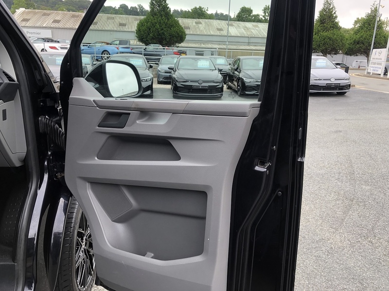 Volkswagen Transporter TDI T28 Highline - U1572