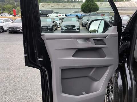 Volkswagen Transporter TDI T28 Highline - U1572