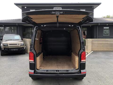 Volkswagen Transporter TDI T28 Highline - U1572