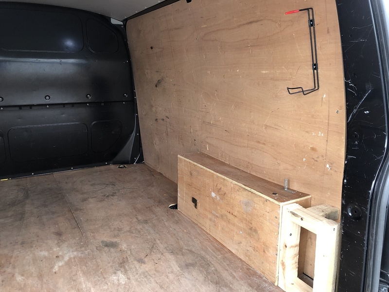 Volkswagen Transporter TDI T28 Highline - U1572