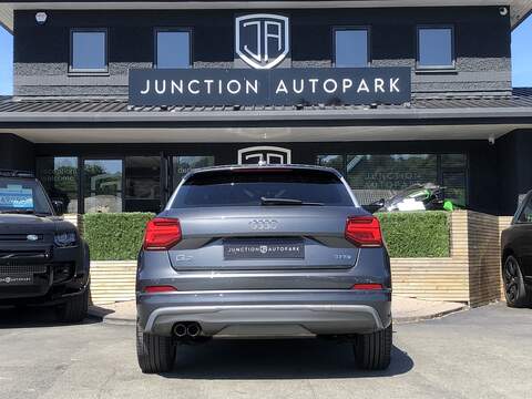 Audi Q2 TFSI CoD S line - U1575