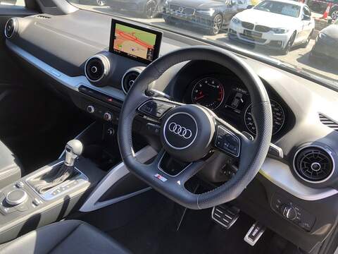 Audi Q2 TFSI CoD S line - U1575
