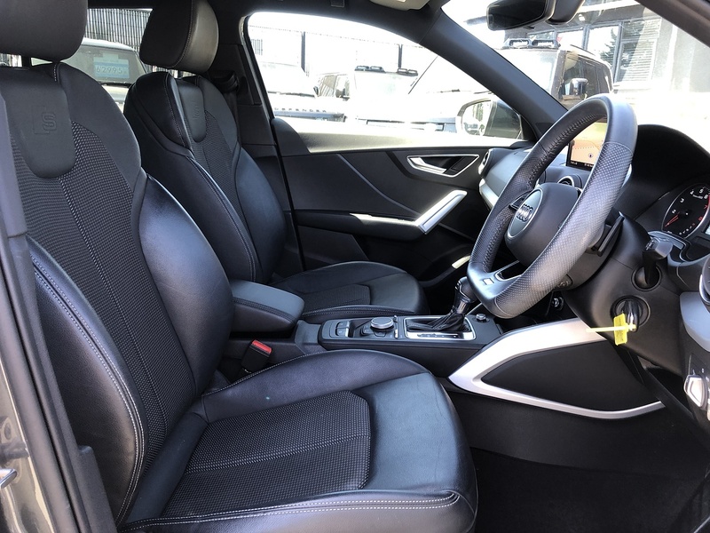 Audi Q2 TFSI CoD S line - U1575