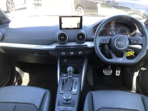 Audi Q2 TFSI CoD S line - U1575