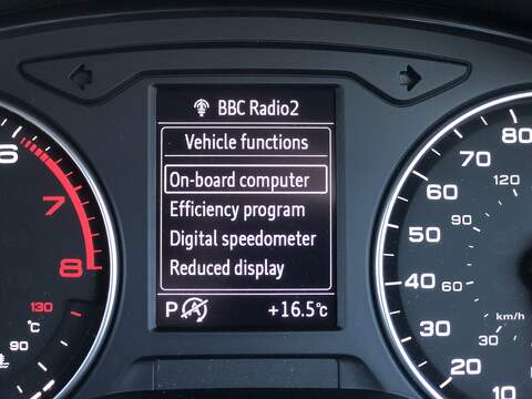 Audi Q2 TFSI CoD S line - U1575