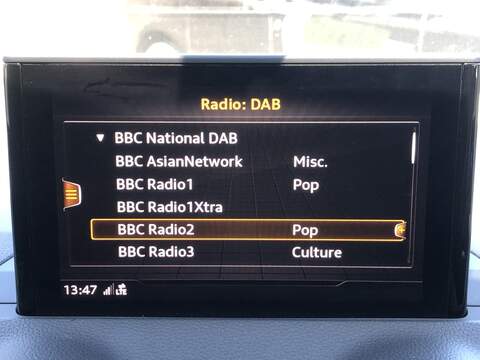 Audi Q2 TFSI CoD S line - U1575