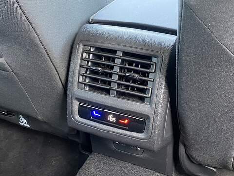 Volkswagen Golf TSI Style Edition - U1576