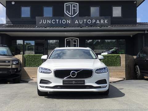 Volvo V90 T4 Momentum Plus - U1603
