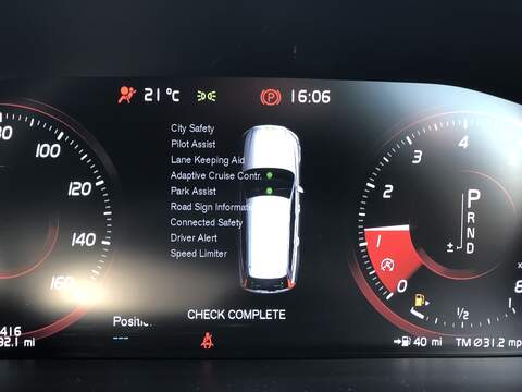 Volvo V90 T4 Momentum Plus - U1603