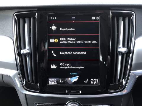 Volvo V90 T4 Momentum Plus - U1603