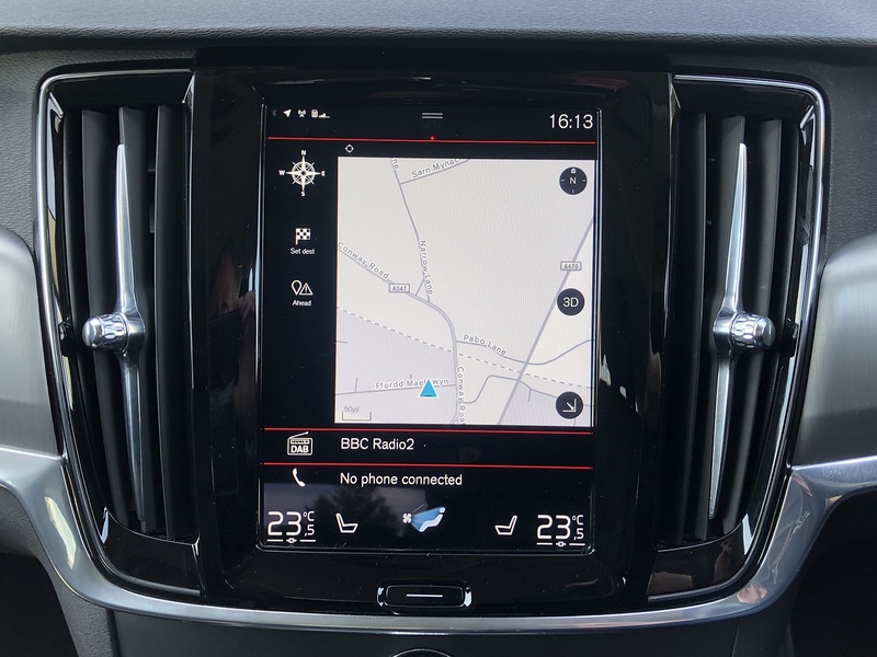 Volvo V90 T4 Momentum Plus - U1603