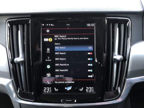 Volvo V90 T4 Momentum Plus - U1603