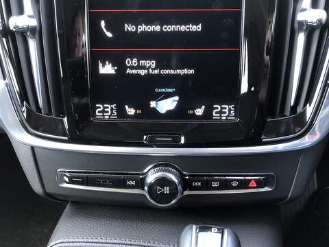 Volvo V90 T4 Momentum Plus - U1603