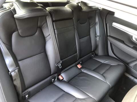 Volvo V90 T4 Momentum Plus - U1603