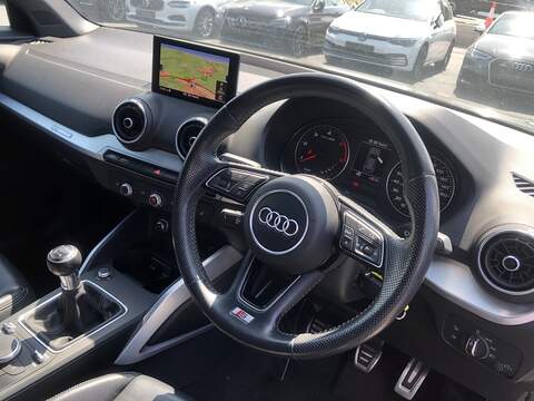 Audi Q2 TDI S line - U1610