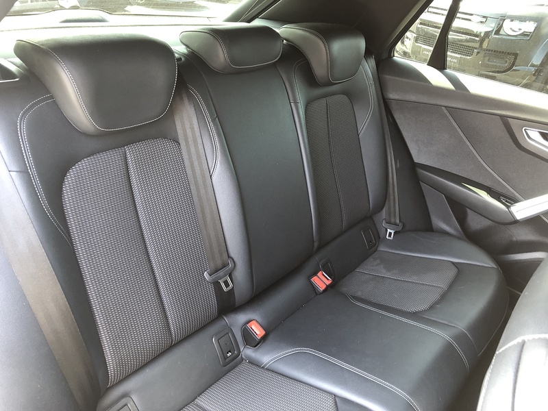 Audi Q2 TDI S line - U1610