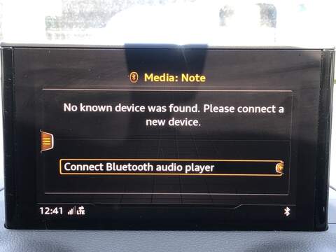 Audi Q2 TDI S line - U1610