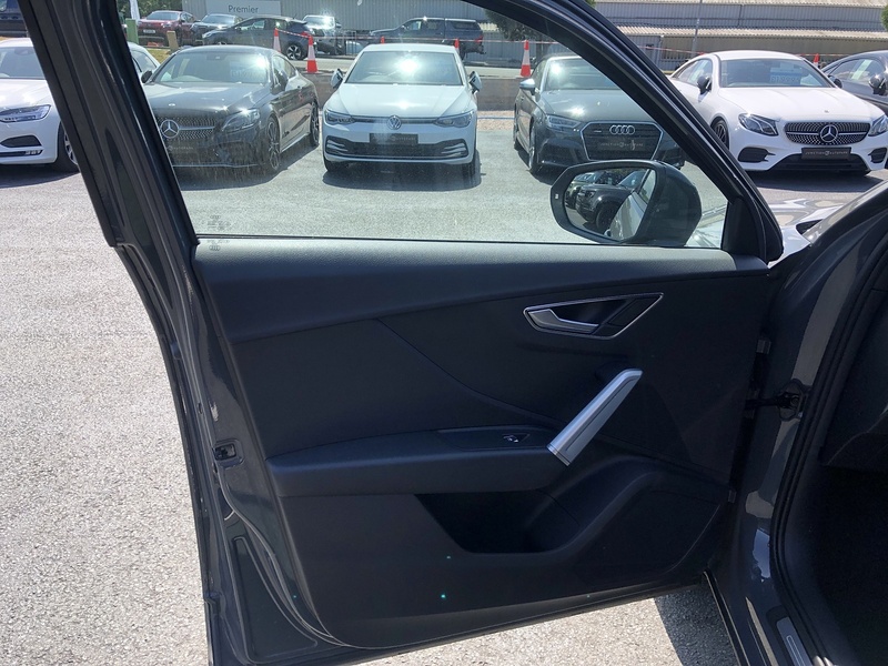 Audi Q2 TDI S line - U1610