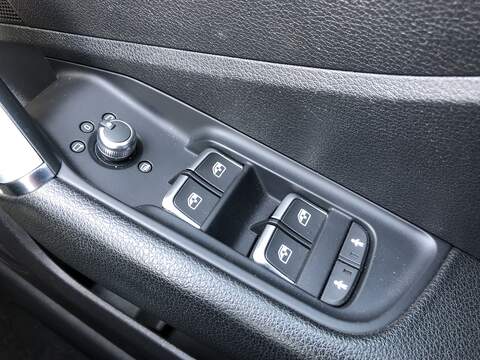 Audi Q2 TDI S line - U1610