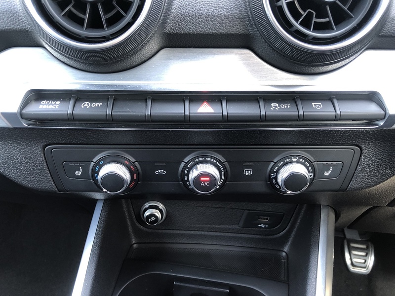 Audi Q2 TDI S line - U1610