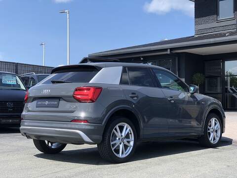 Audi Q2 TDI S line - U1610