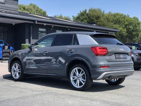 Audi Q2 TDI S line - U1610